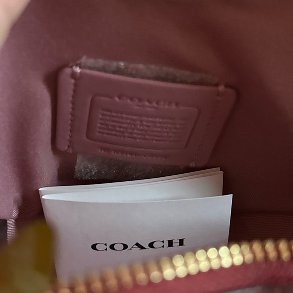 Coach valentines color block heart purse - Picture 5 of 6